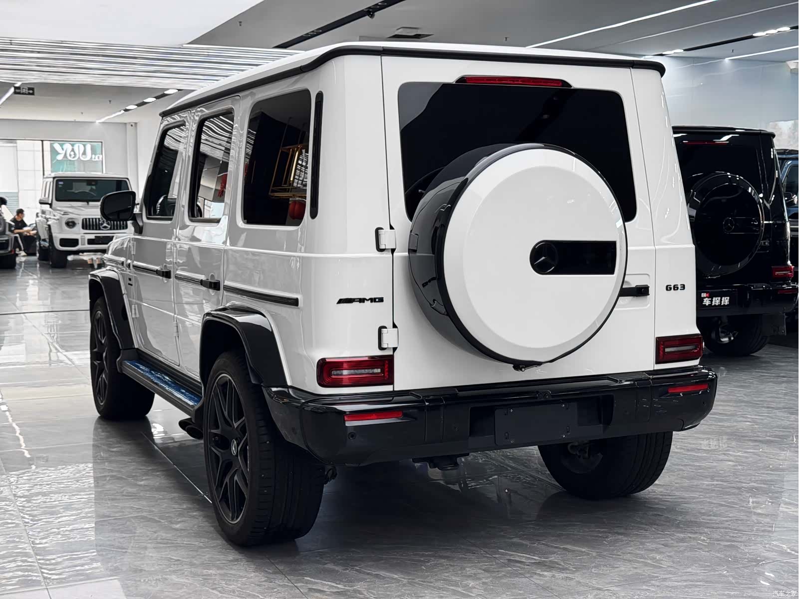 Mercedes-Benz G-Class, 2025 8