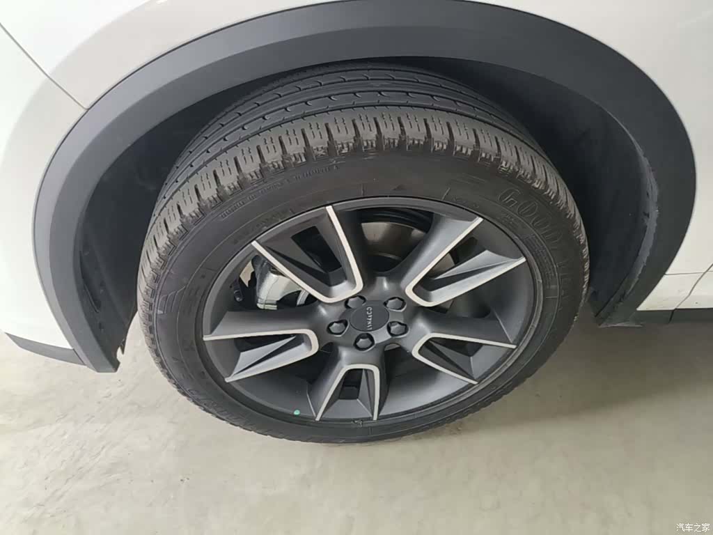 Lynk & Co 01, 2023 23