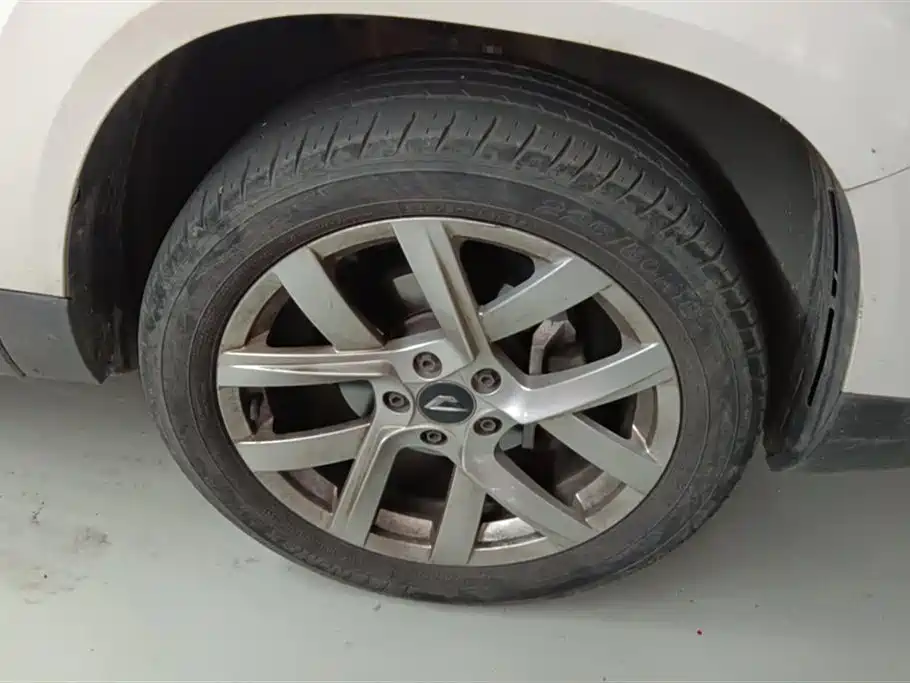Jetta VS7