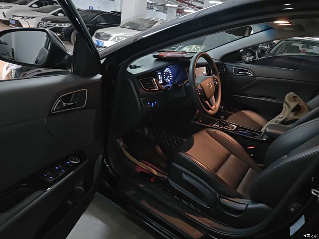 Hyundai GLS, 2015 16