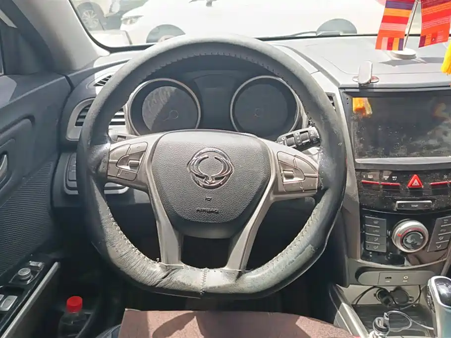 SsangYong Tiveira SsangYong Tiveira