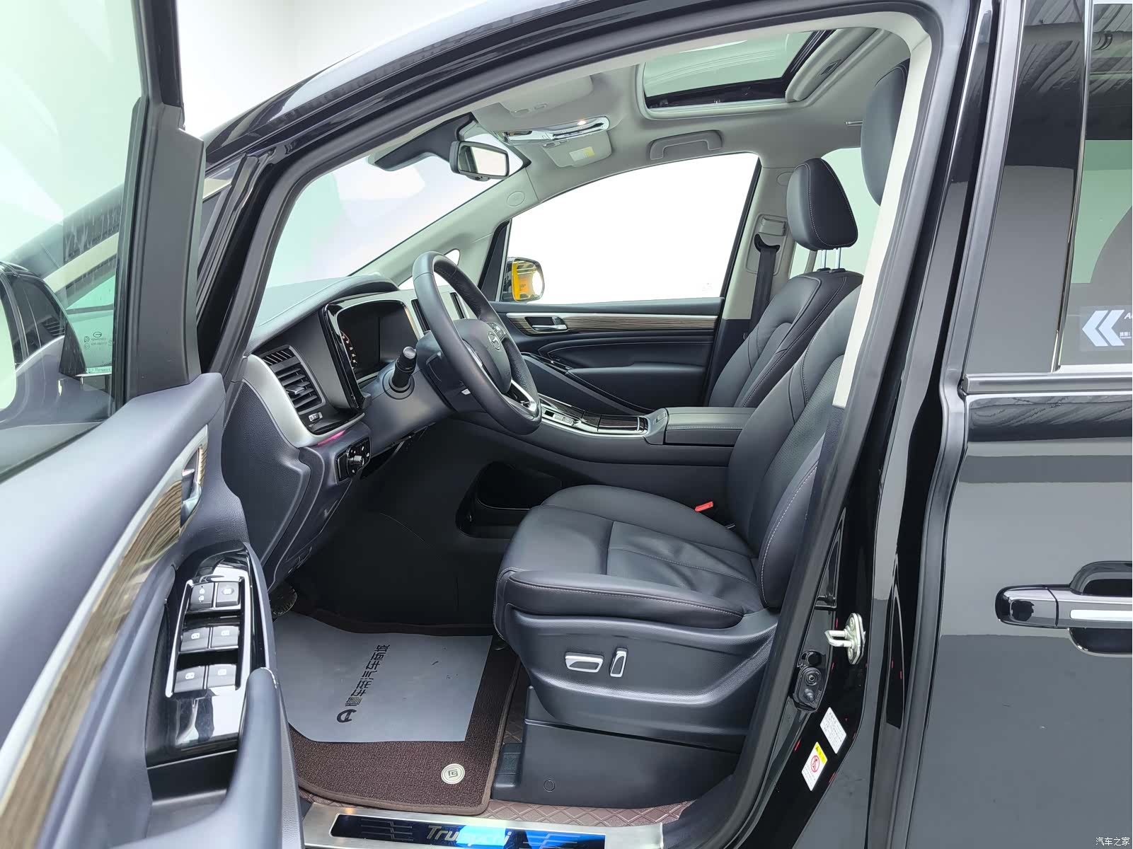 Trumpchi M8, 2023 9