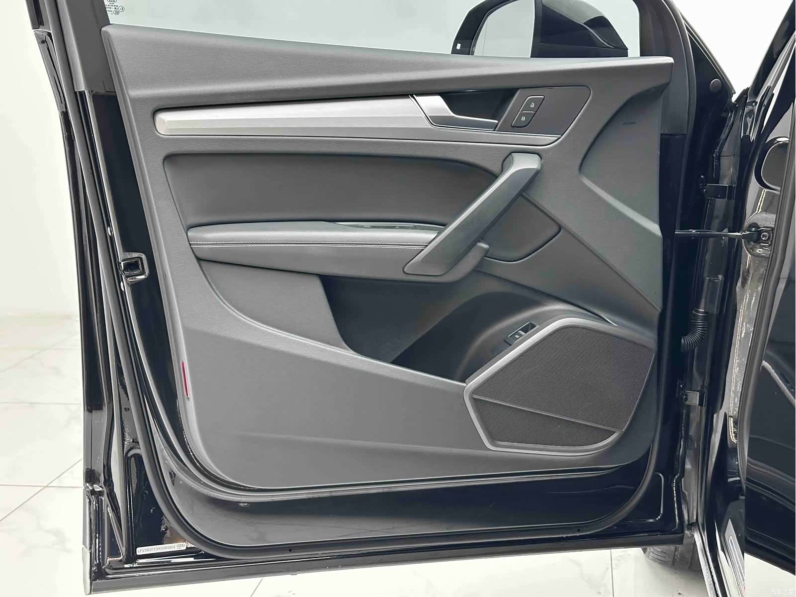 Audi Q5L, 2022 6