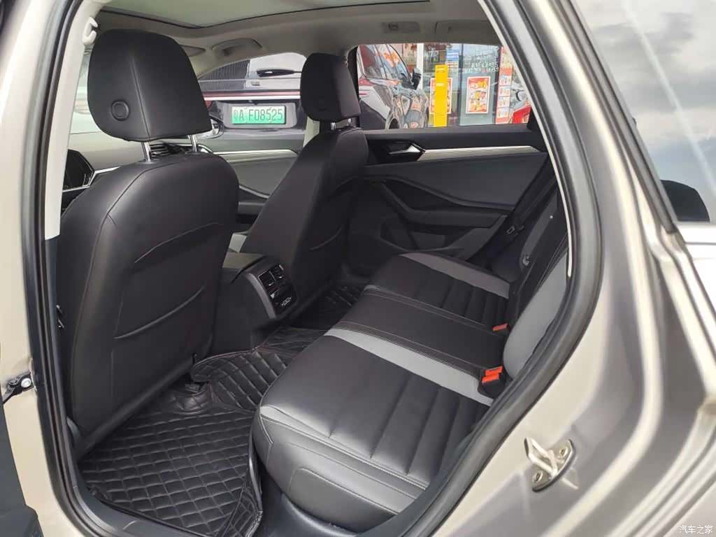 Volkswagen Sagitar, 2020 все фото