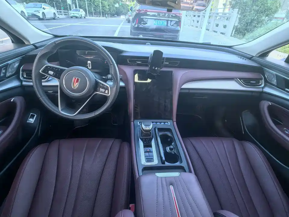 Hongqi H5