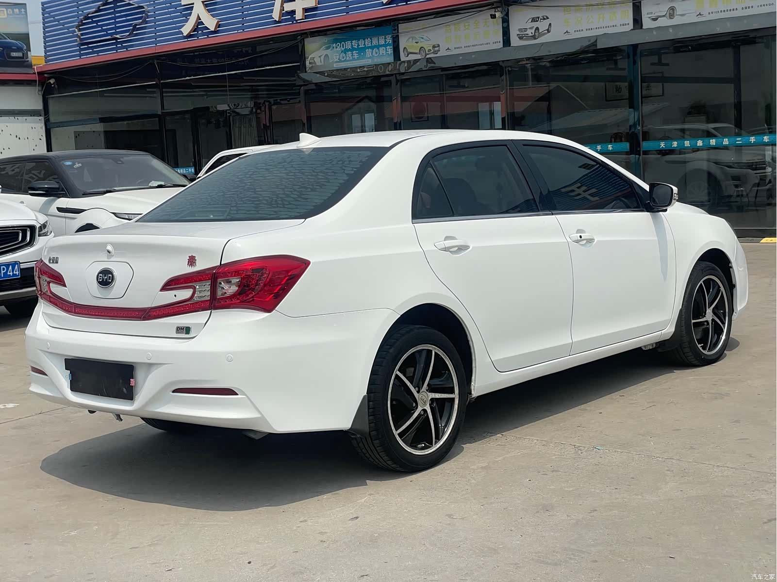 BYD Qin, 2015 все фото