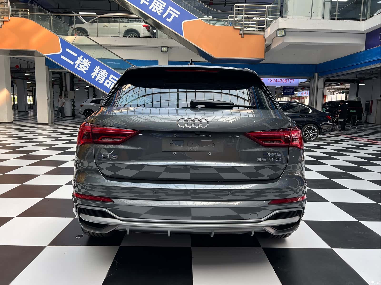 Audi Q3, 2022 18