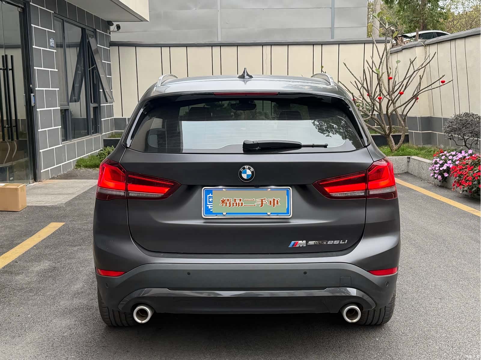 BMW X1, 2022 все фото