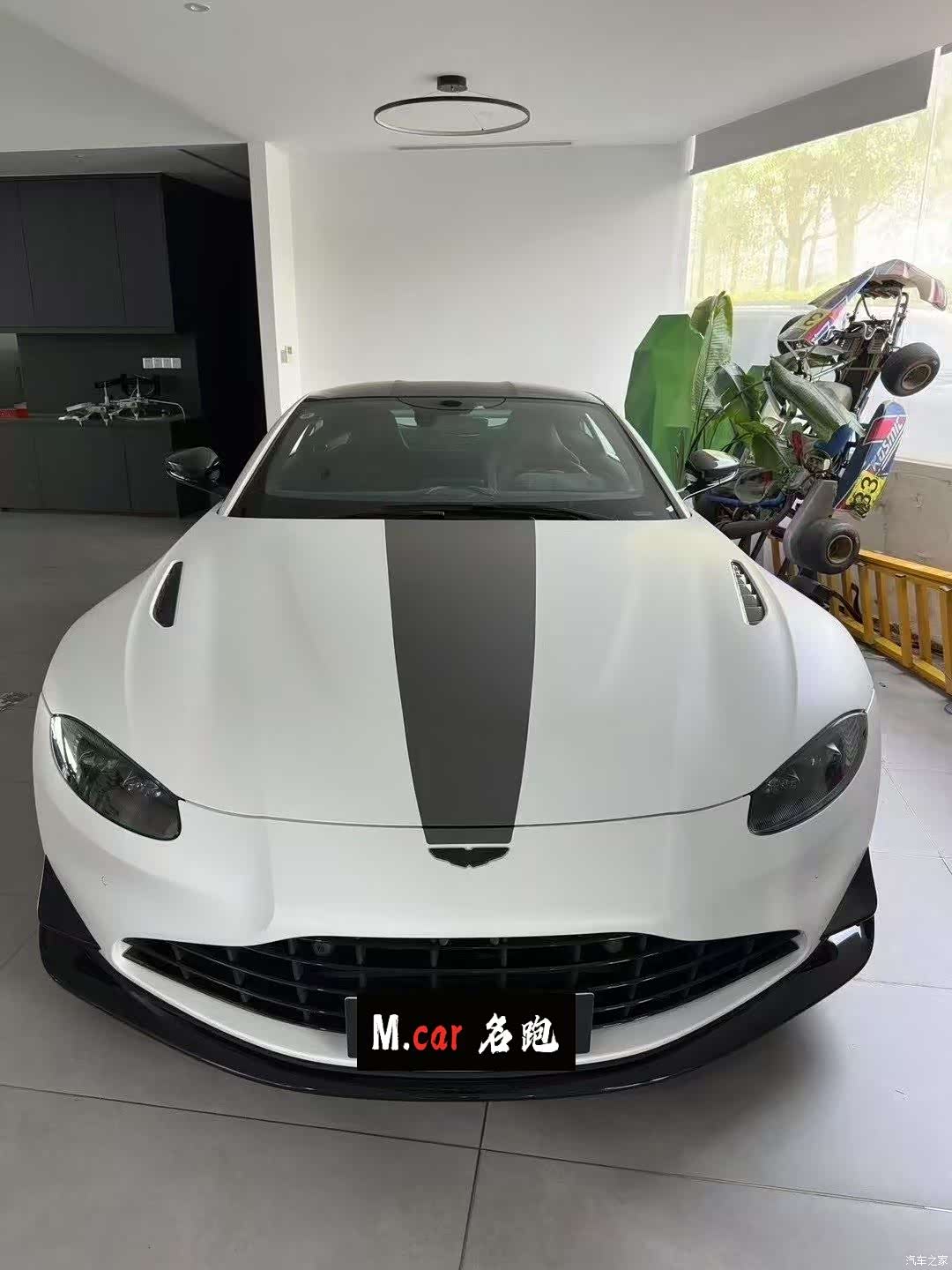 Aston Martin Vantage, 2025 2