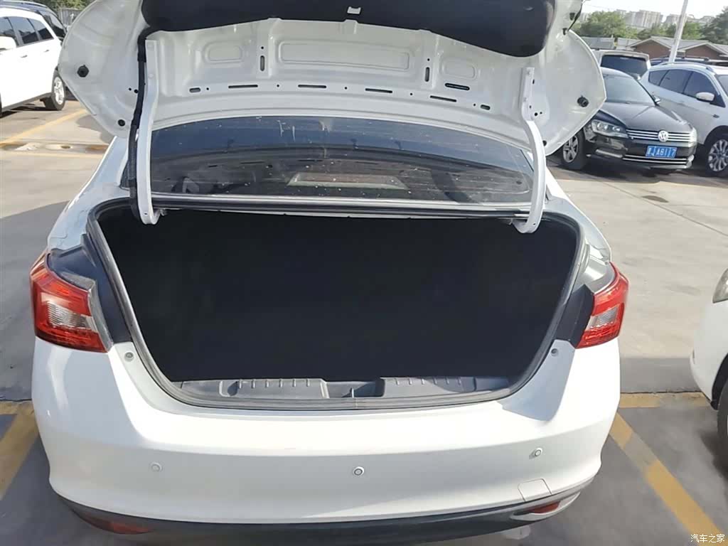 Chery 5, 2017 19