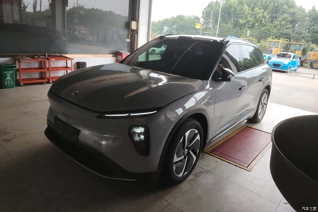 NIO ES6, 2023 1