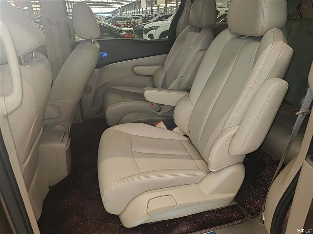 Buick GL8, 2019 17