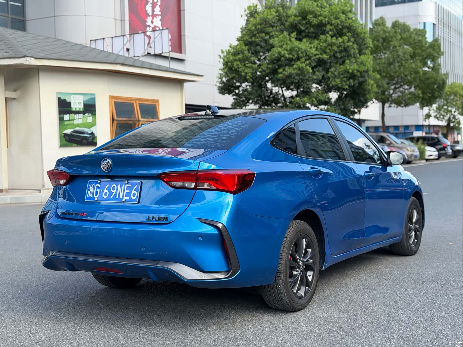 Buick Verano, 2022 10