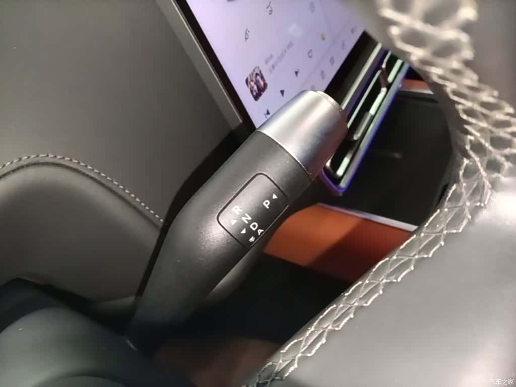 Li Auto L8, 2024 14