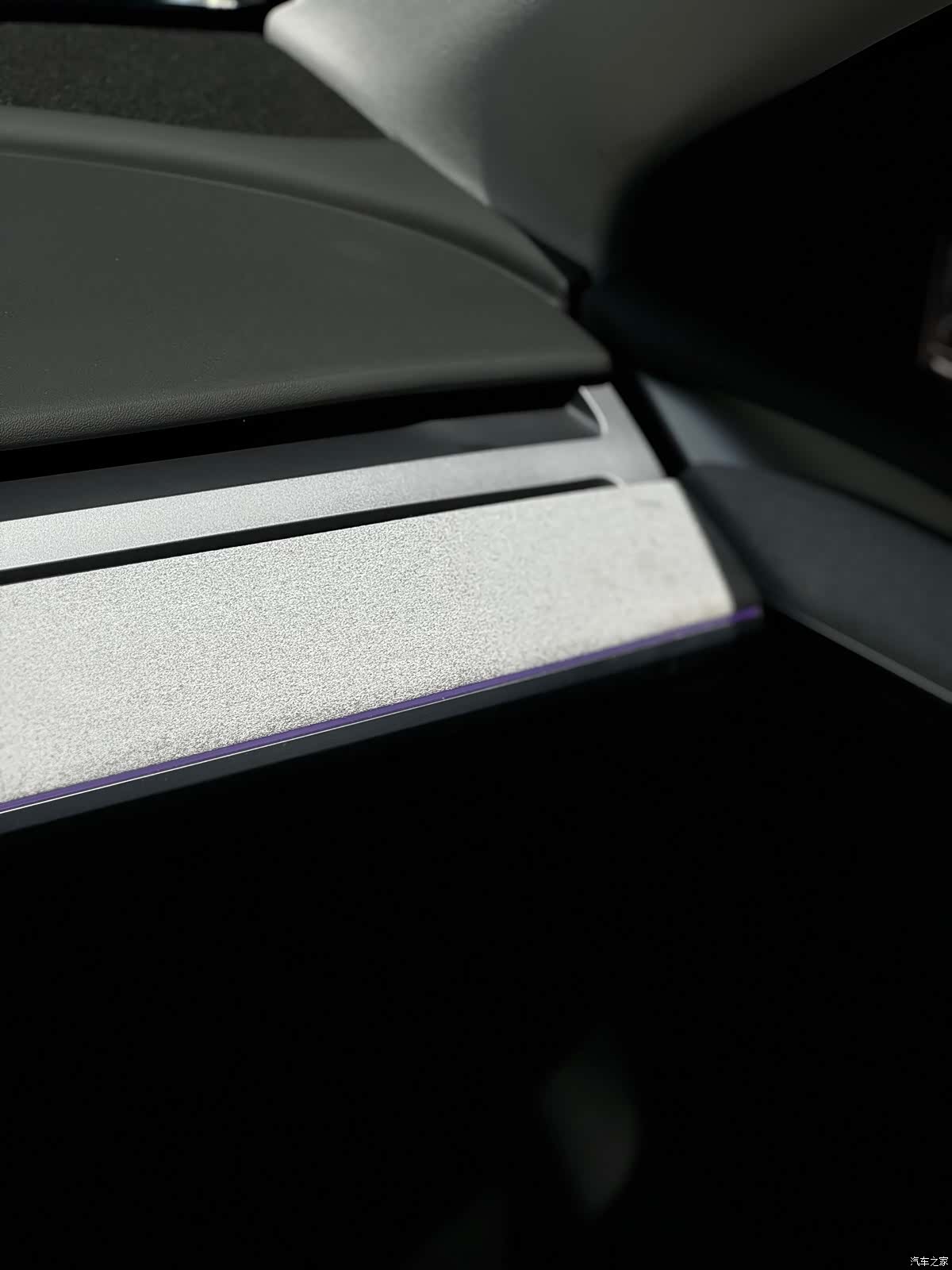 Tesla Model Y, 2024 6