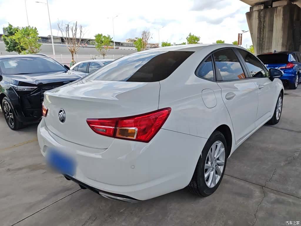 Buick Verano, 2018 7