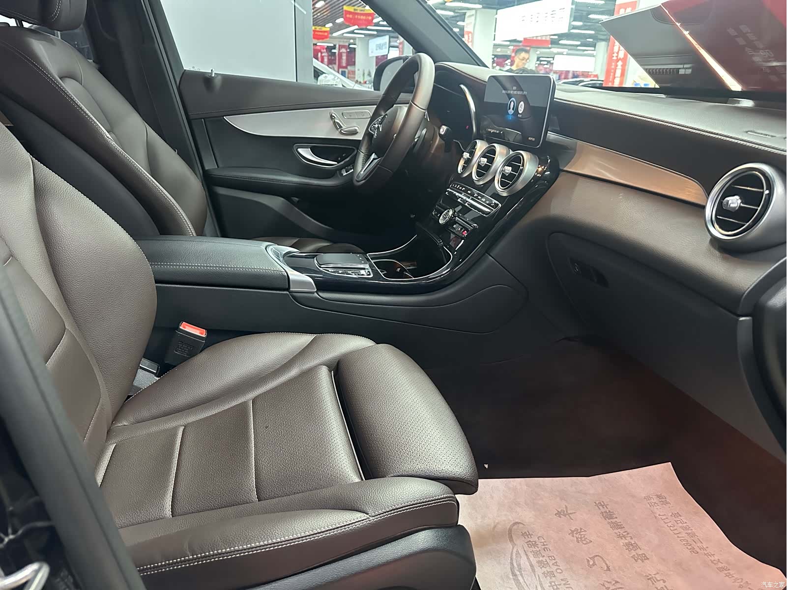 Mercedes-Benz GLC, 2022 13