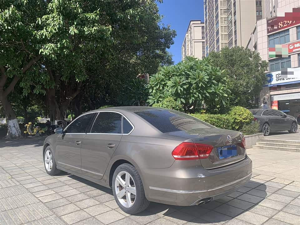Volkswagen Passat