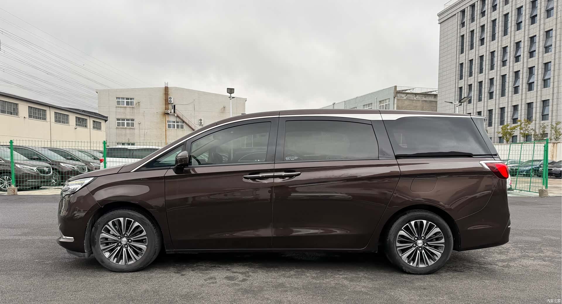 Buick GL8, 2021 22