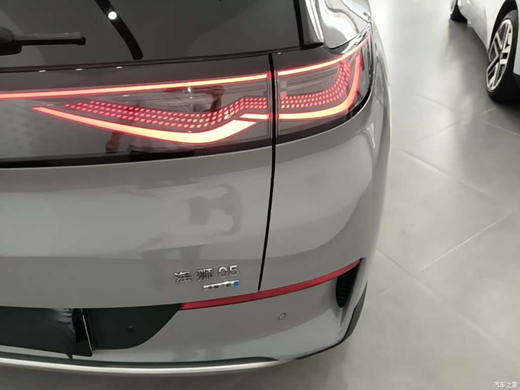 BYD HiAce, 2025 8