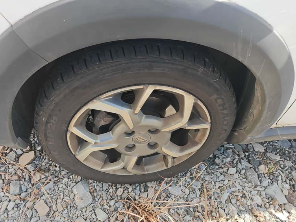 Geely X1, 2018 23