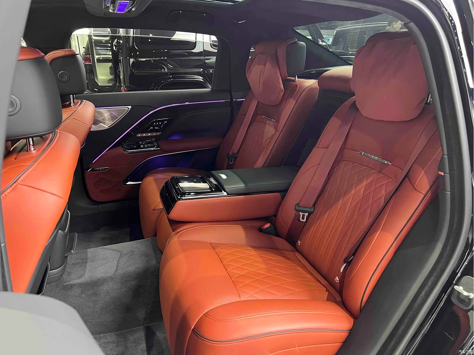 Hongqi Guoya, 2025 21