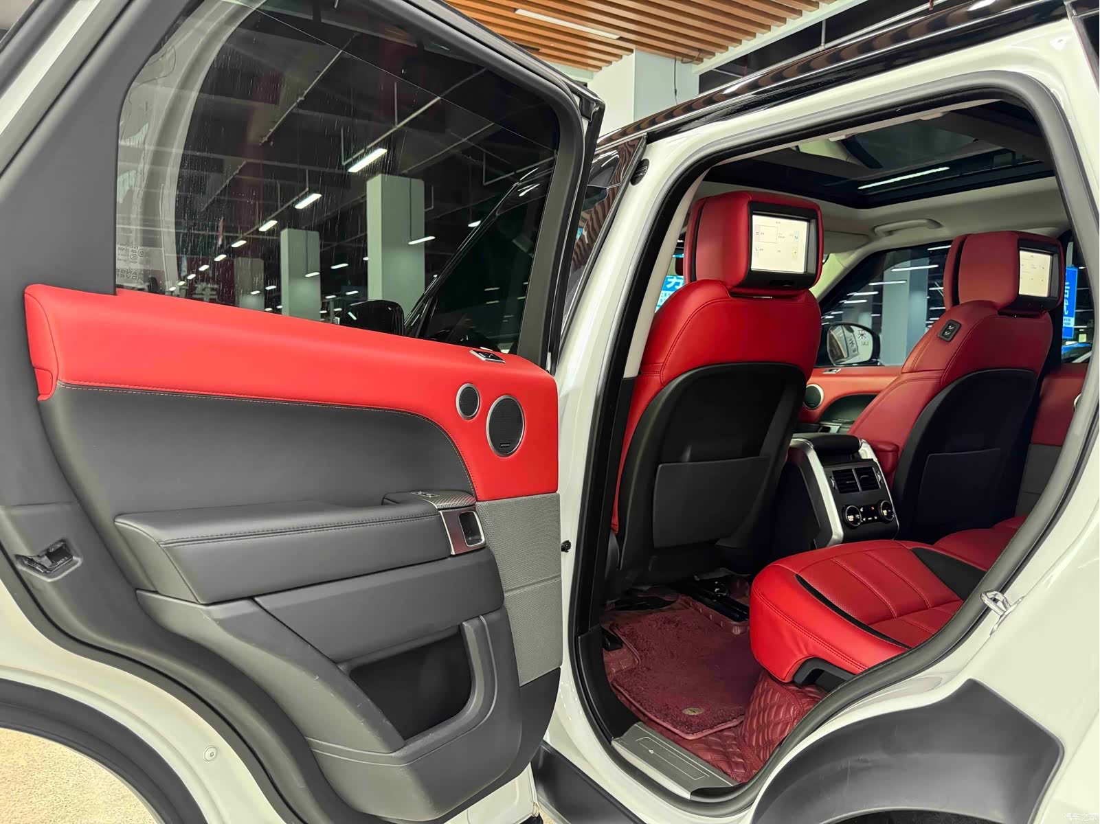 Land Rover Range Rover, 2018 13