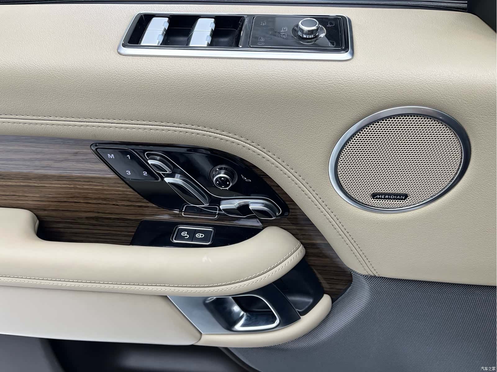 Land Rover Range Rover, 2019 14