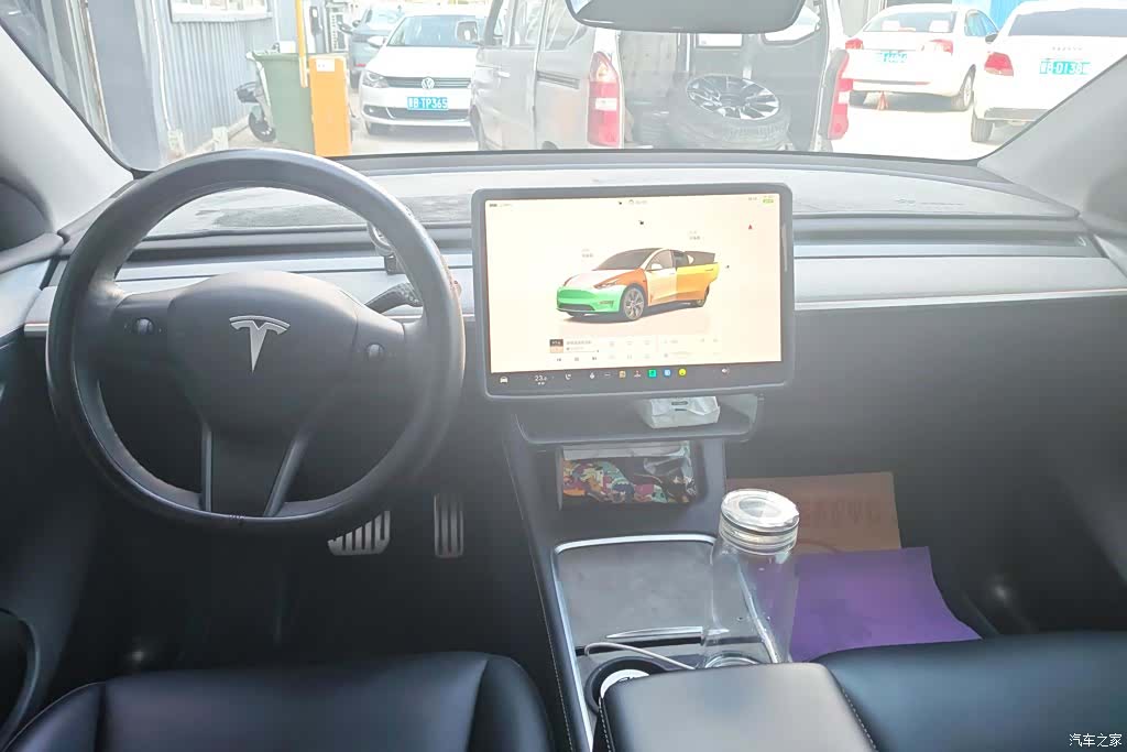 Tesla Model Y, 2024 13