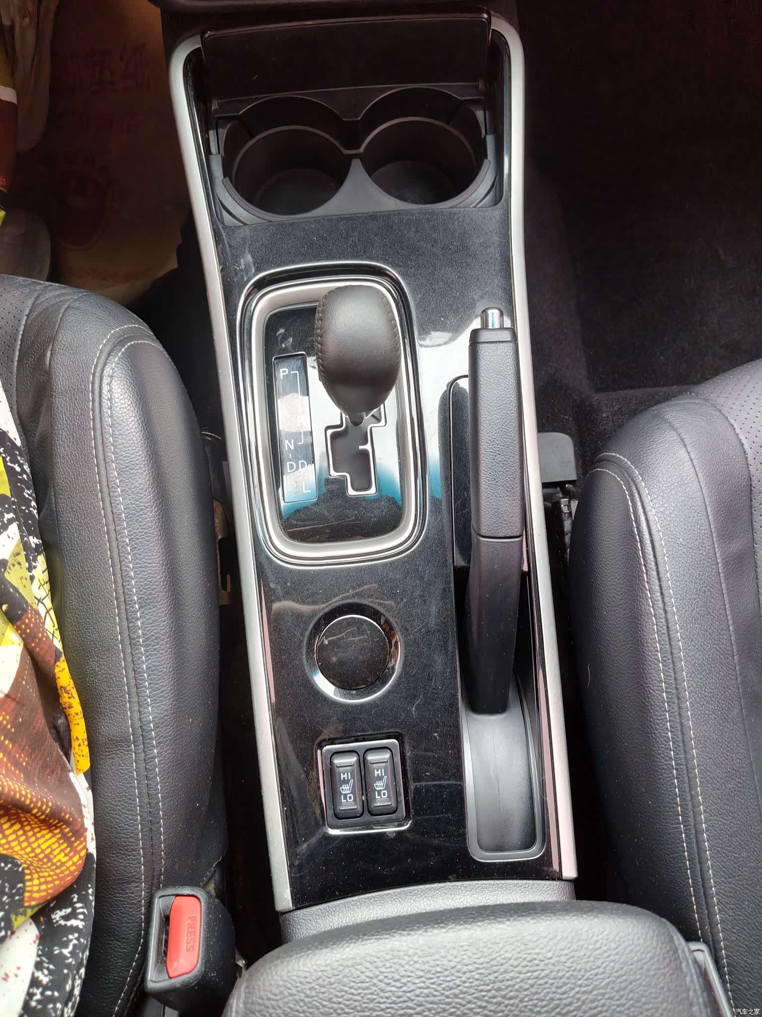 Mitsubishi Outlander, 2018 14
