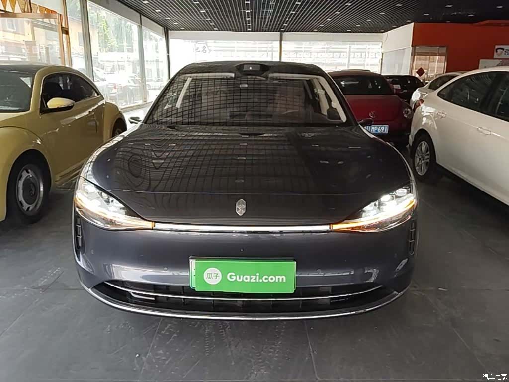Stelato S9, 2025 3