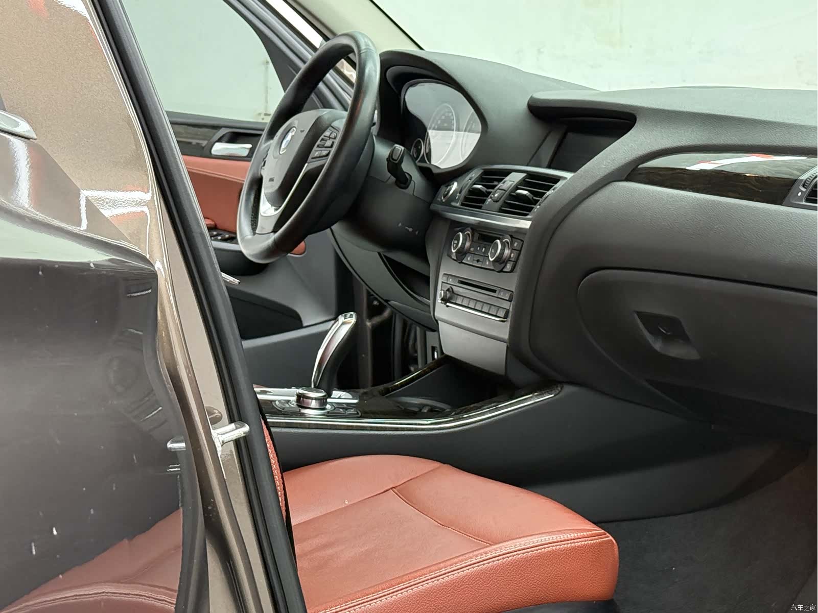 BMW X3, 2011 7