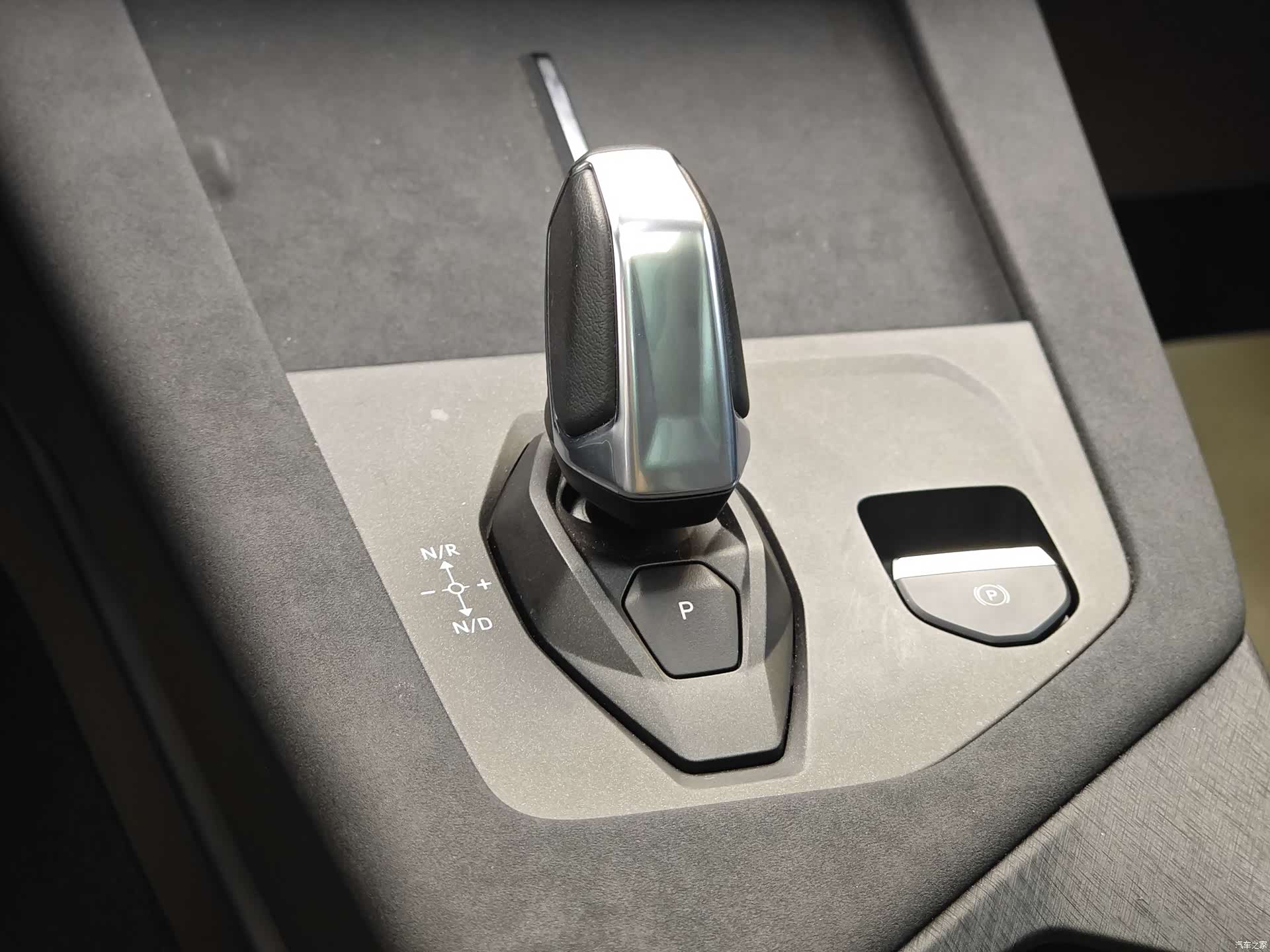 Lynk & Co 01, 2025 19