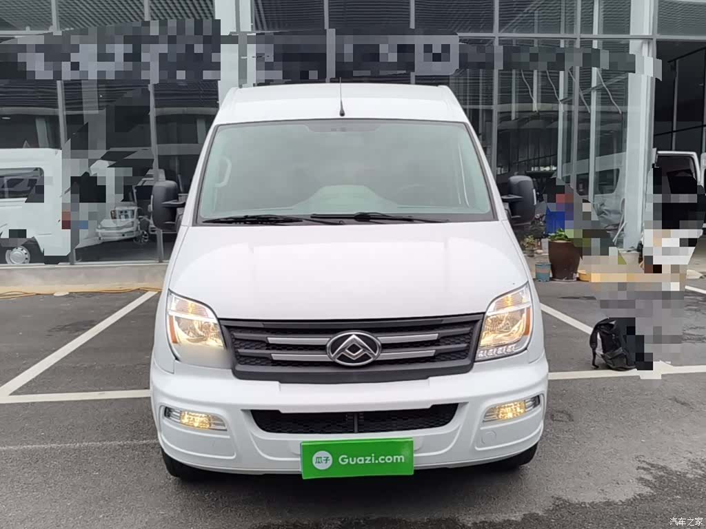 Maxus V80, 2022 3