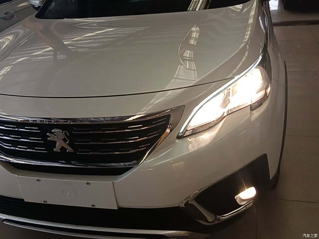 Peugeot 5008, 2018 24