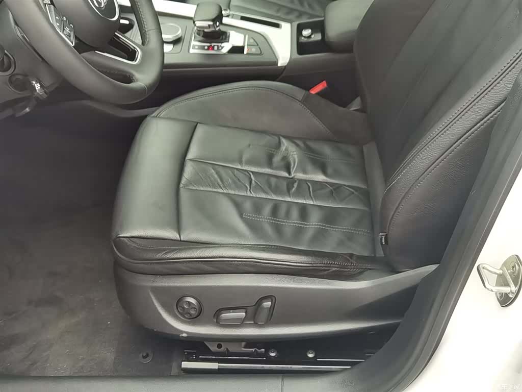 Audi A4L, 2020 20