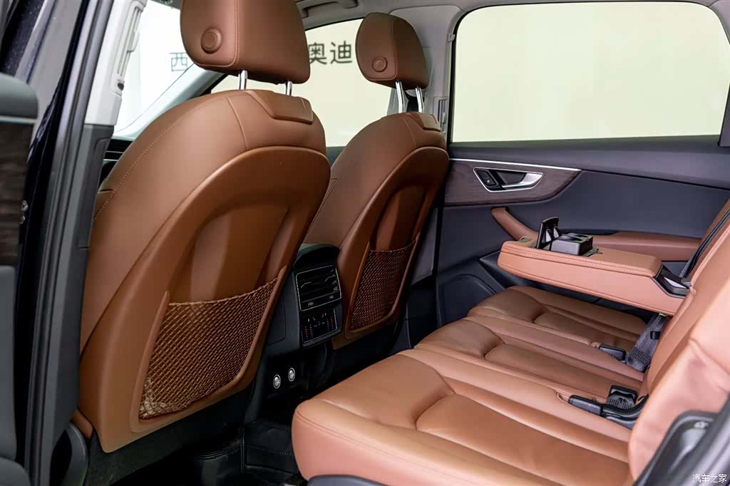 Audi Q7, 2020 7