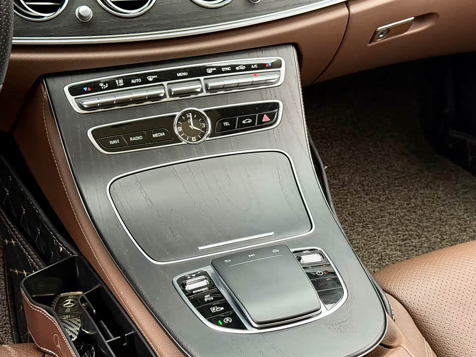 Mercedes-Benz E-class Mercedes-Benz E-class