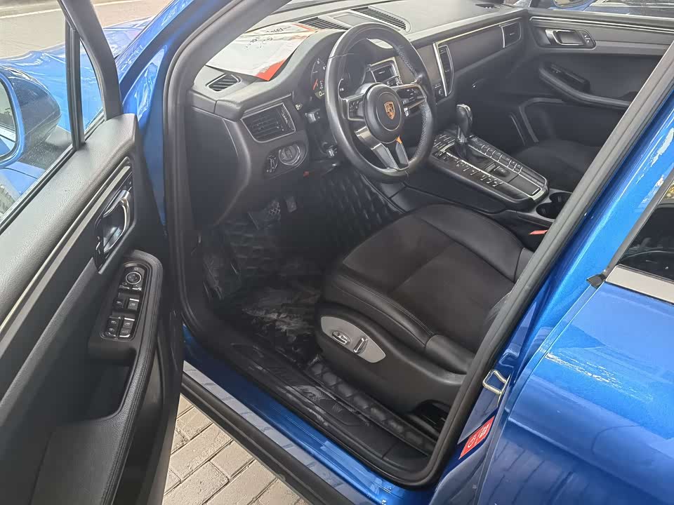 Porsche Macan Porsche Macan