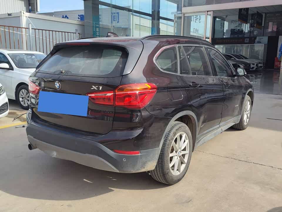 BMW X1