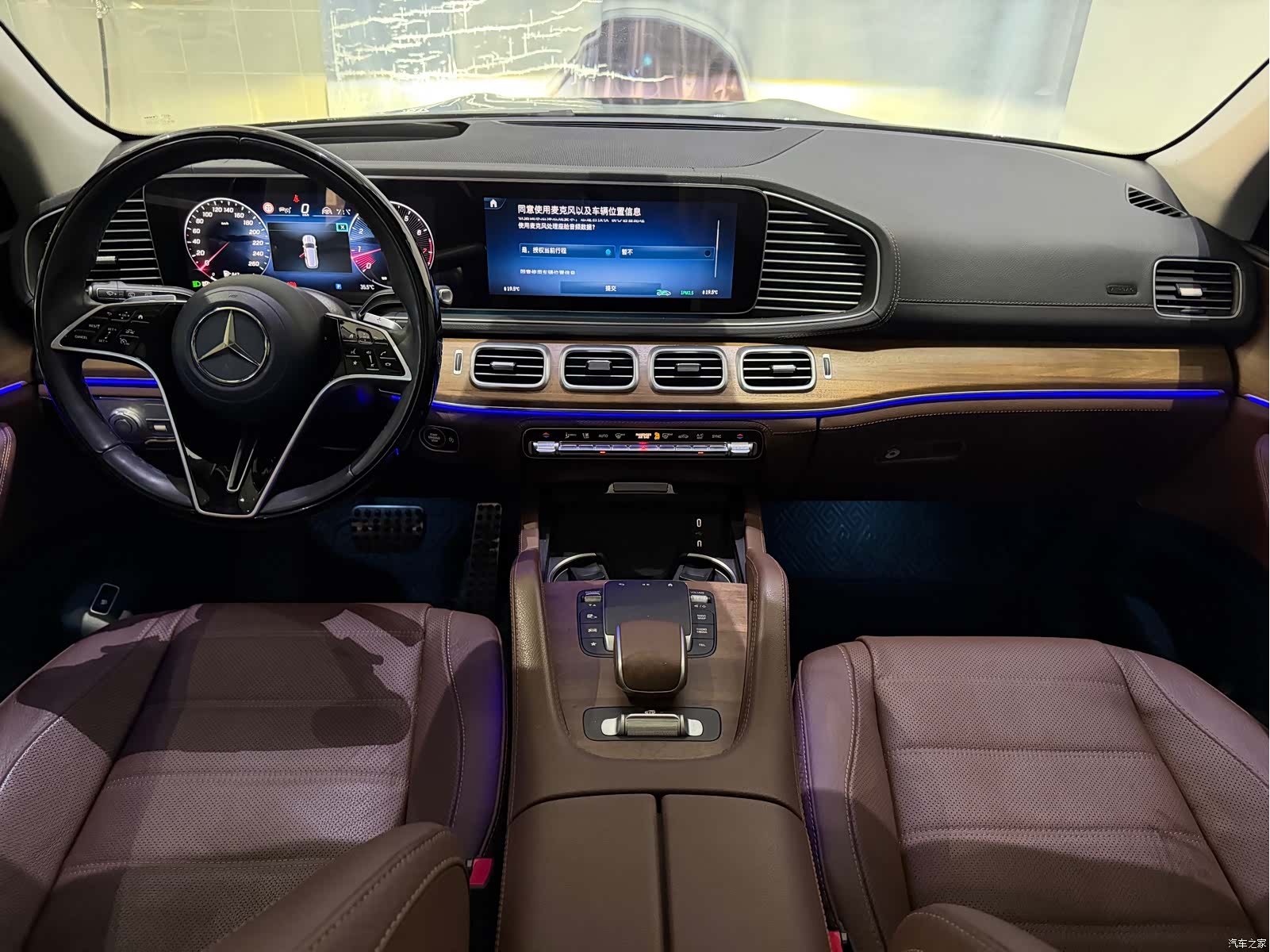 Mercedes-Benz GLS, 2024 9