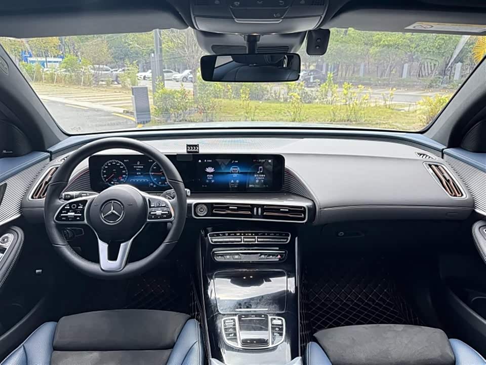 Mercedes-Benz EQC Mercedes-Benz EQC