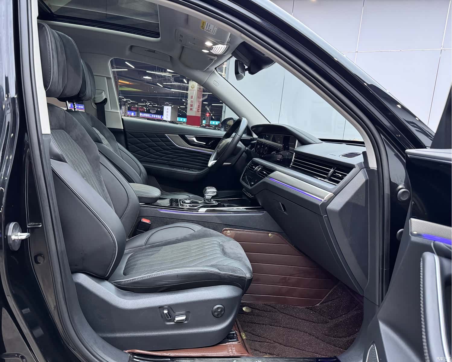 Hongqi HS5, 2022 27