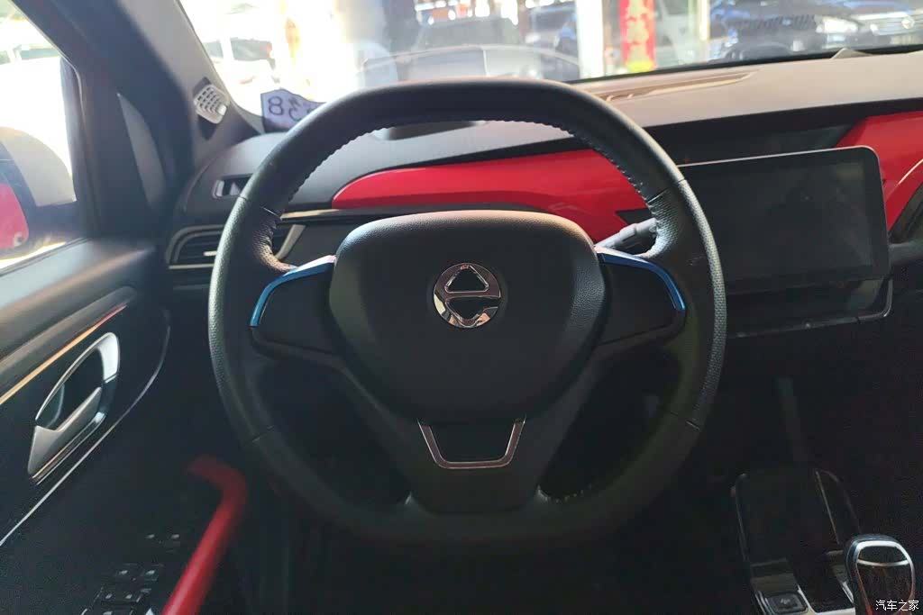 JMC EV3, 2018 15