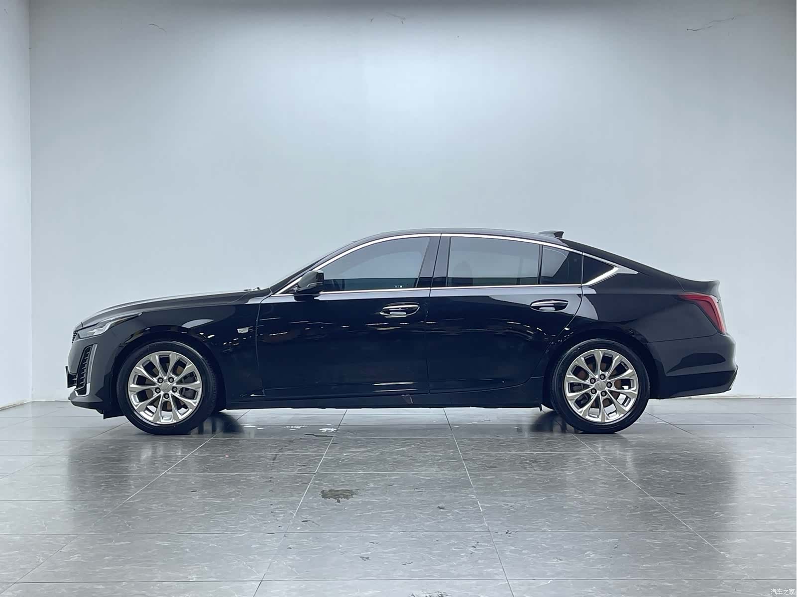 Cadillac CT5, 2023 6