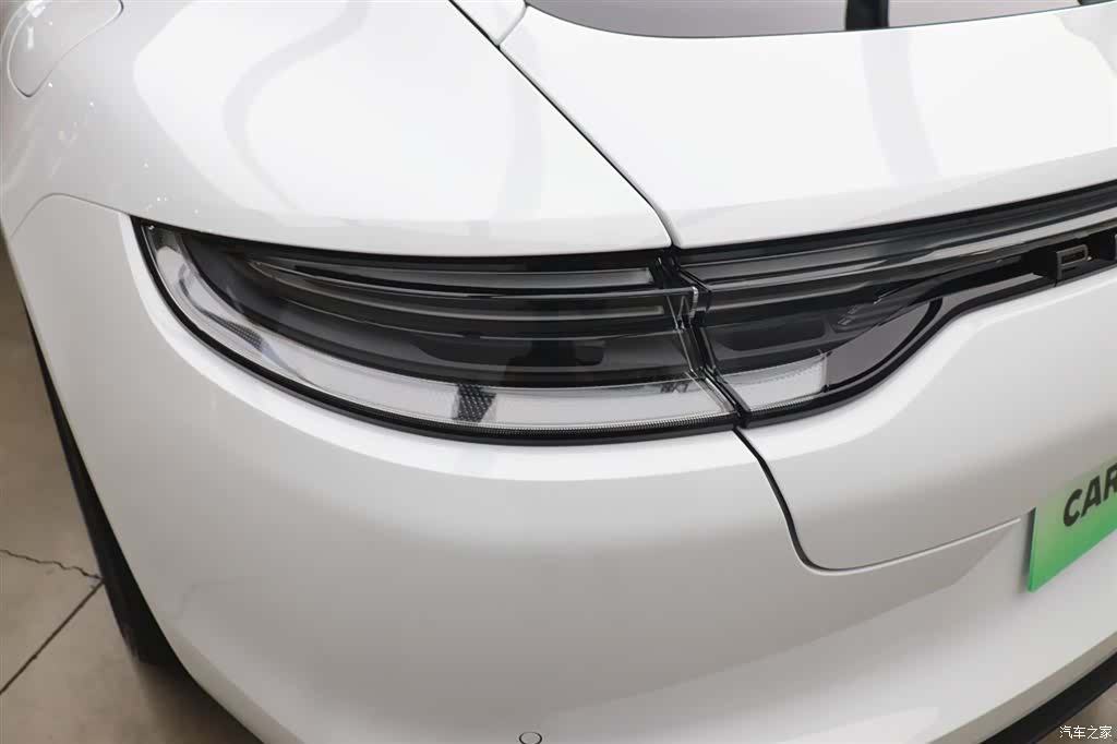 Porsche Panamera, 2023 33