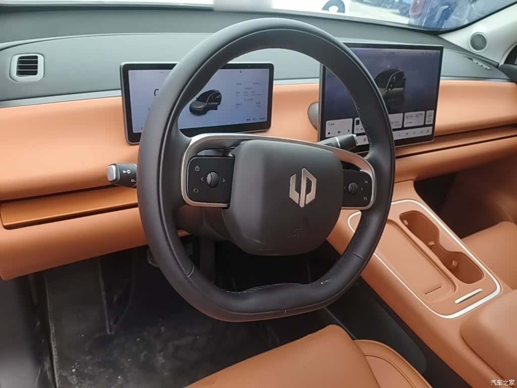 Leapmotor C10, 2025 11