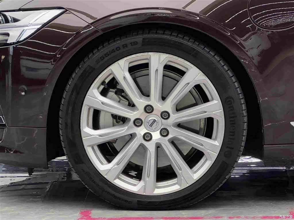 Volvo S90, 2018 4