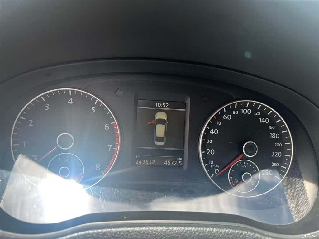 Volkswagen Passat, 2013 6