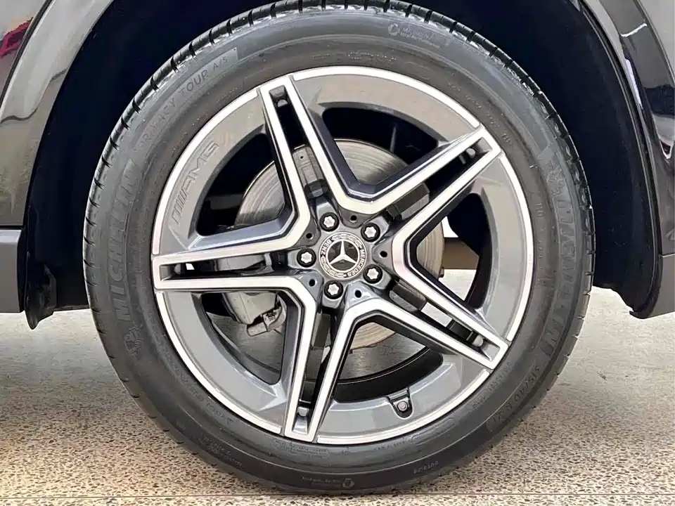 Mercedes-Benz GLS Mercedes-Benz GLS